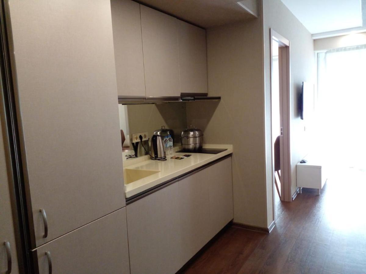 Aphrodite Apartments บาทูมิ ภายนอก รูปภาพ