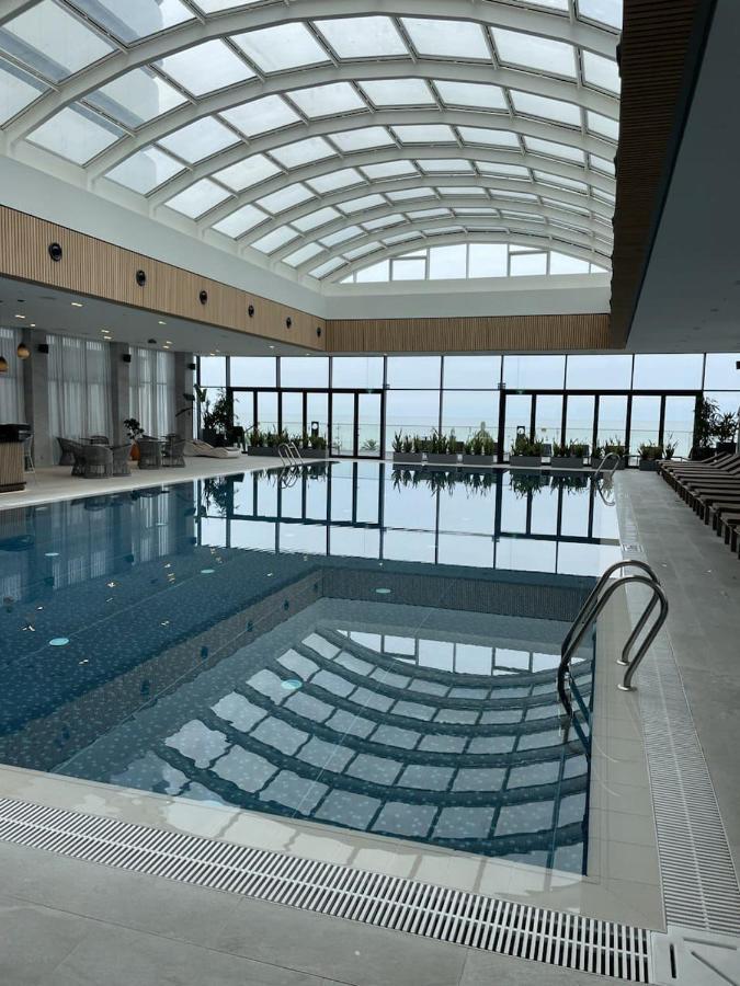 Aphrodite Apartments บาทูมิ ภายนอก รูปภาพ
