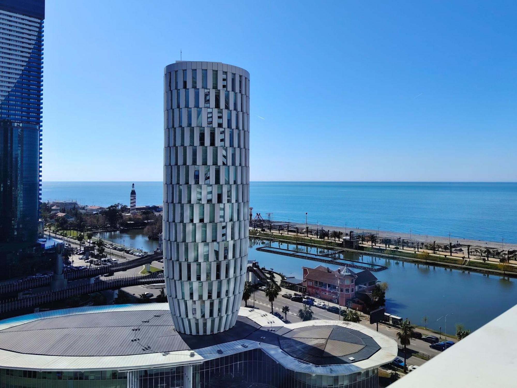 Aphrodite Apartments บาทูมิ ภายนอก รูปภาพ